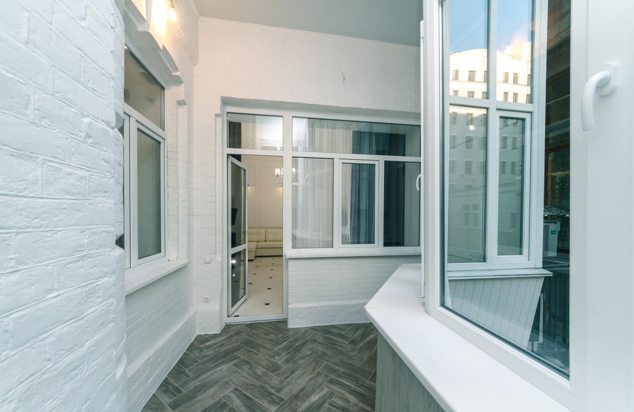 Vip Apartment Near Kreschatyk, 31А Pushkinska Street Kiev Esterno foto